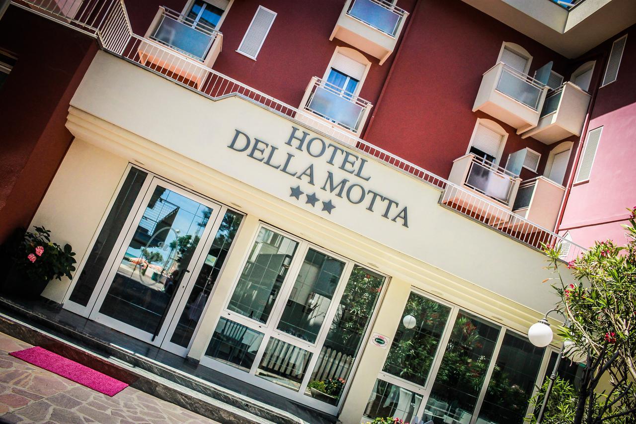 Hotel Della Motta ベラーリア・イジェア・マリーナ エクステリア 写真
