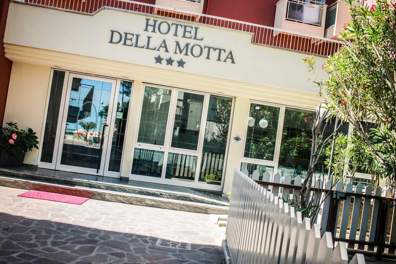 Hotel Della Motta ベラーリア・イジェア・マリーナ エクステリア 写真