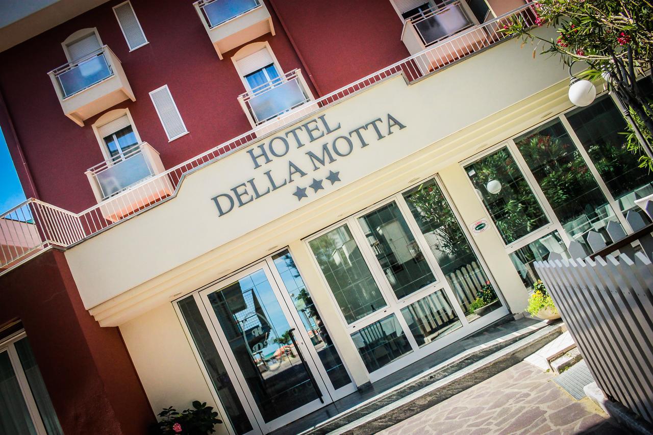Hotel Della Motta ベラーリア・イジェア・マリーナ エクステリア 写真